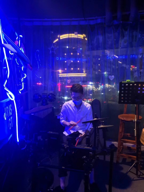 凤梨罐头的第一张照片--古田认干亲服务网